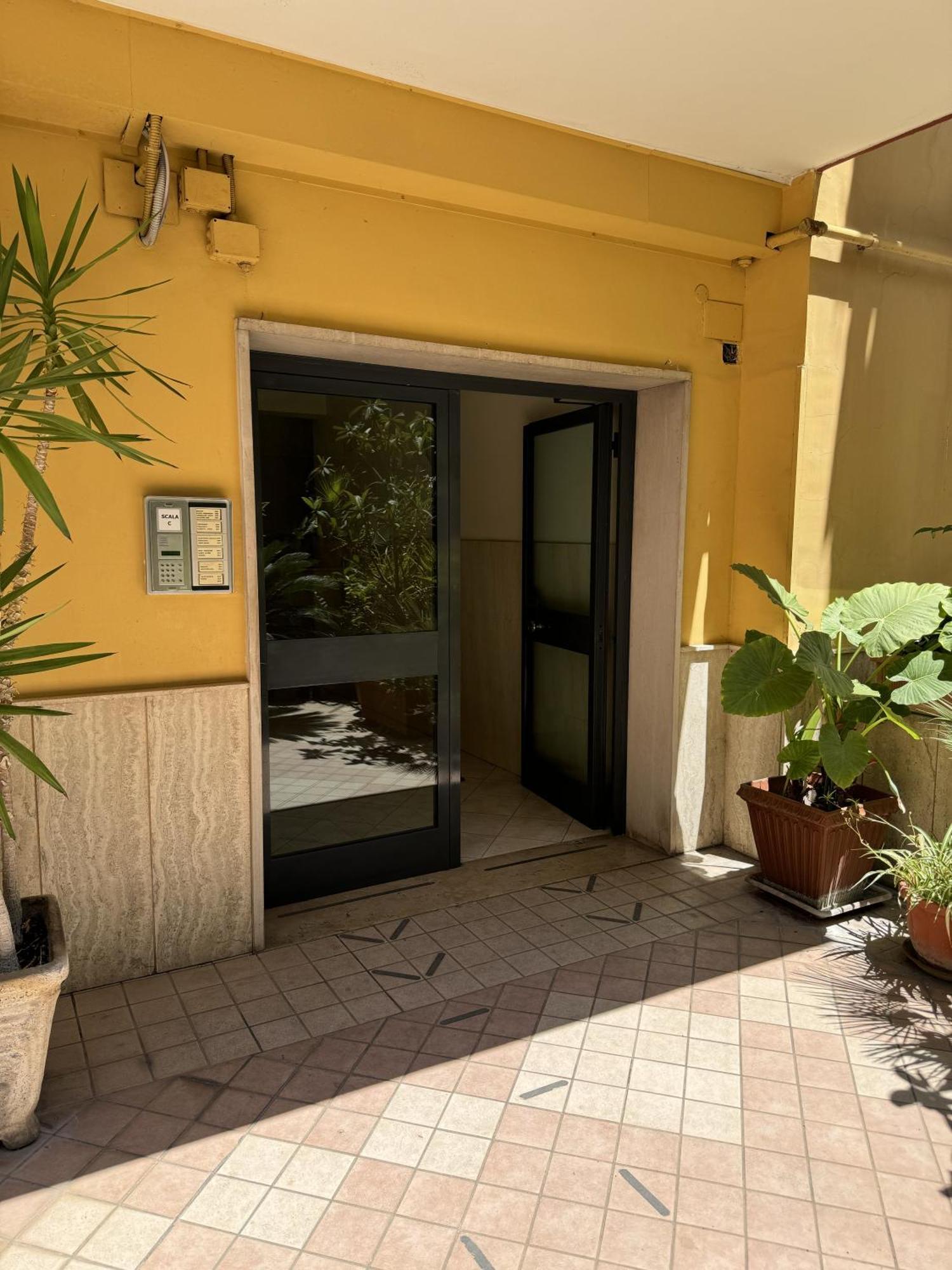 那不勒斯Renza House Chiaia公寓 外观 照片